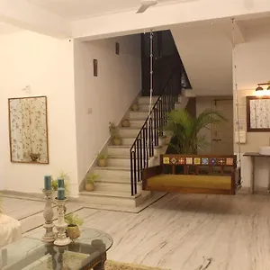 https://villa-the-palm-udaipur.udaipurhotels.org